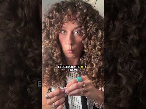 Let's play...what's in my travel bag?#thornepartner #travelday #travelhacks