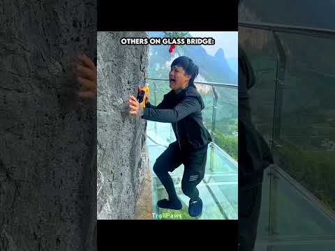 Crazy Glass Bridge Challenge💀