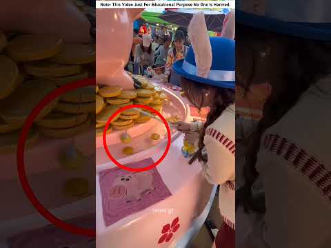 Girl finds secret hack in coin fishing game 🥰