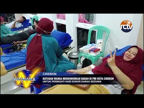 Ratusan Warga Mendonorkan Darah di PMI Kota Cirebon