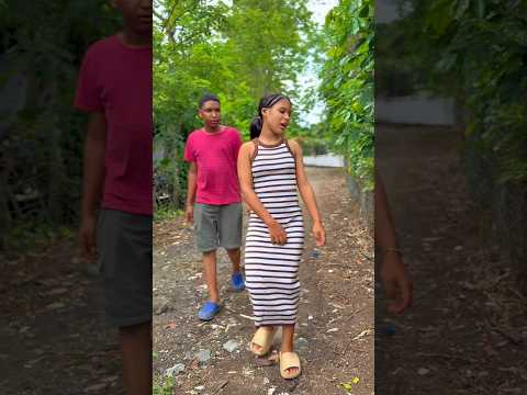 La niña y la magia con los chocolates 🍫😱 #viral #viralvideo #shorts