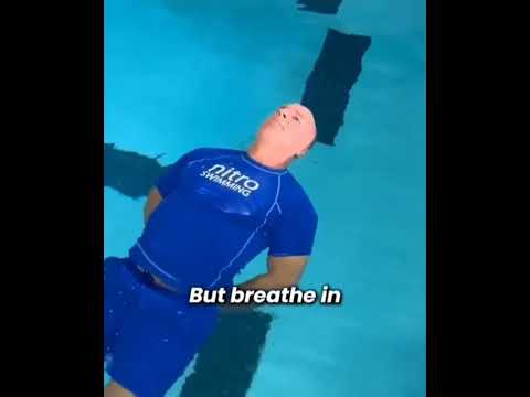 float in deep water with no arms and no legs #swimming #swimmingpool #swimtechnique #floating #swim