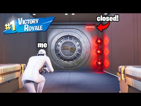 Fortnite But Staying Inside The Vault With No Keycard All Game