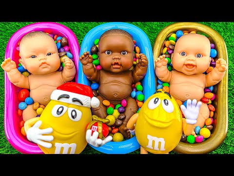 Satisfying ASMR Video - M&M's Slime & Rainbow Yummy Candy Mixing in Space Bathtubs with Kinder Joy