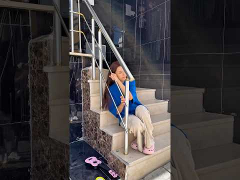 Dışarda Uyuya Kaldım Oyuncaklarımı Çaldılar #shortsvideo #sorts #comedy