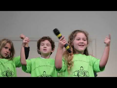 Joyful Noise Choir sings Hallelujah