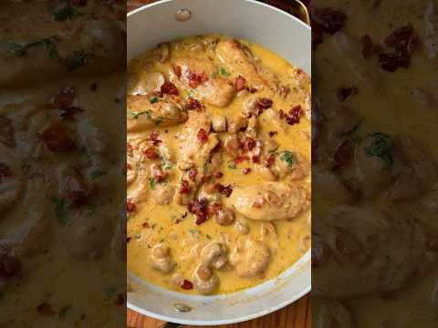 Pollo jugoso con champiñones