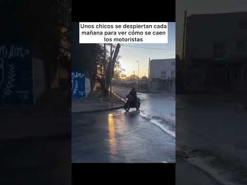 con esos espectáculos como no levantarse temprano 😂 #humor #memes #1k #shorts #viral #recommended#3d