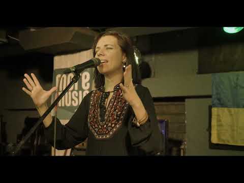 Casa Ukrania - Hai Palaie Nebo (live)