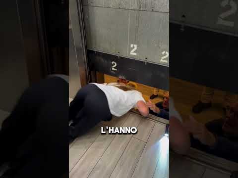 Ascensore BLOCCATO Al Secondo Piano - La Fuga INCREDIBILE!