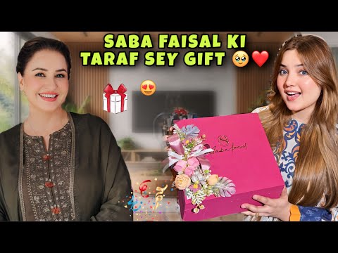 Birthday Dress Colour Reveal 🥹😍 | Saba Faisal Ki Taraf Sey Aya Gift 🎁❤️ | @RabeecaKhan |