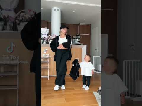 #валякарнавал #залетипж #baby #микик #love #аняищук #pregnant