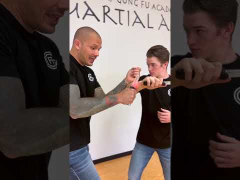 Learn this FAST and defend againt a knife!