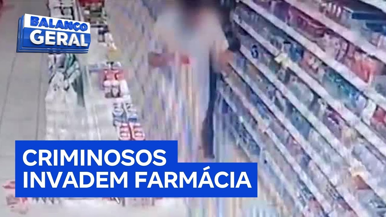 Criminosos causam pânico em funcionários de farmácia durante assalto em Osasco (SP)