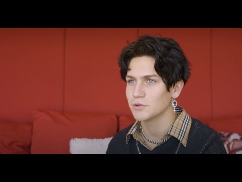 ANSWERING 53 OF YOUR QUESTIONS | CHASE HUDSON