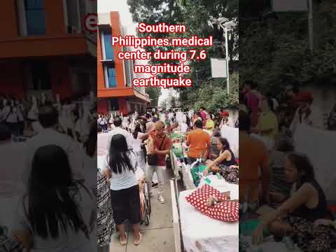 patients of SPMC came out during 7.6 magnitude earthquake in davao region today #earthquake #DavaoOr