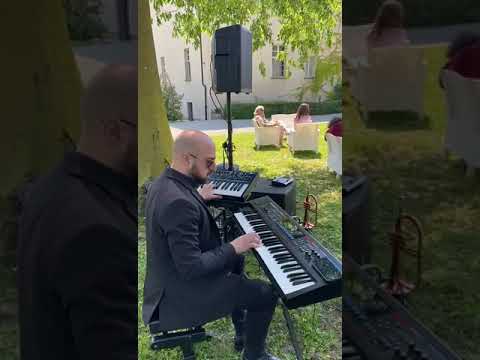 Black and White Music