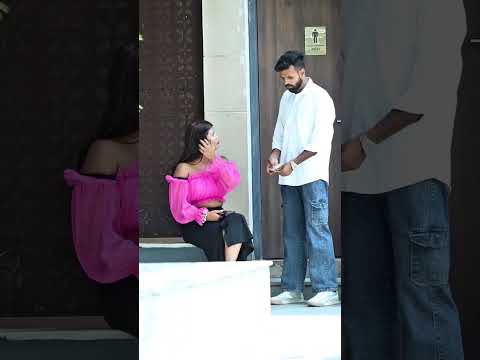 Yeh Kya Hua ๐๐๐ #comedy #funny #prank #trendingshorts #youtubeshorts #viralshorts