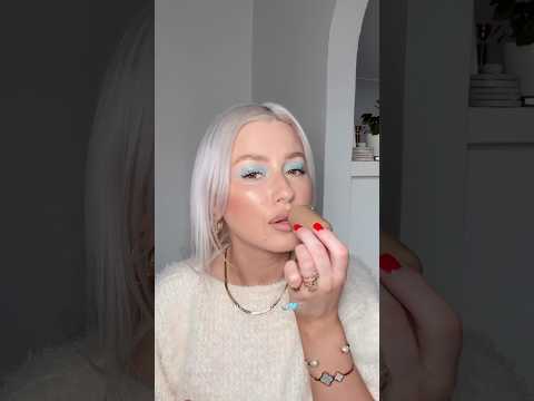 Baby bluuuuuu 🩵🫧🐋 #makeup #makeuptutorial #spring #blue