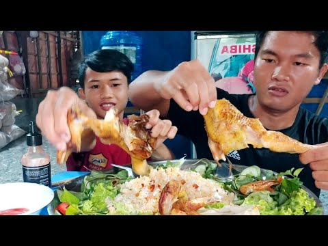 Thử thách ăn mân cơm gà chiên siêu to