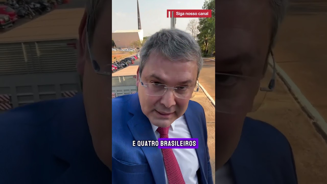 Líder do PT comemora maioria no STF para condenar Bolsonaro