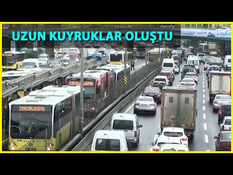 Bakırköy'de Arızalanan Metrobüs Uzun Kuyruklara Neden Oldu