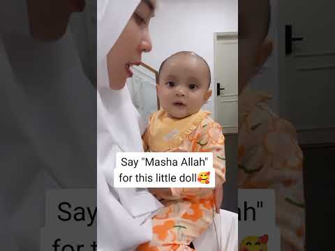 A little kid reciting Surah Fatihah with her Mother | Little Doll | #Shorts