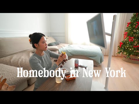 Homebody in New York | An introvert's ideal week of not leaving the house and eating all day!