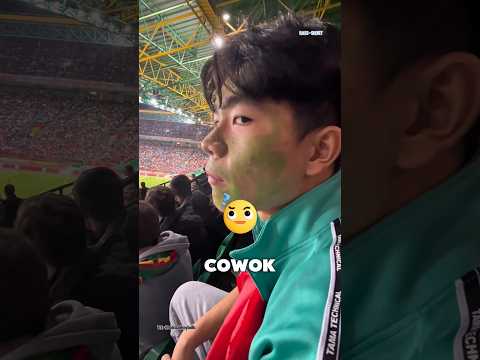 ORANG INI AKAN MEMBUAT GELOMBANG TERBAIK DI STADION ⁉️ #videoviral