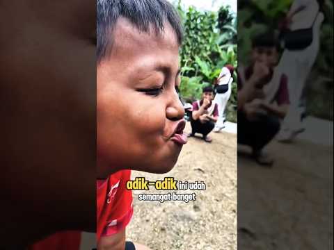 Ketika Adek Ini Semangat Lomba Nahan Ketawa