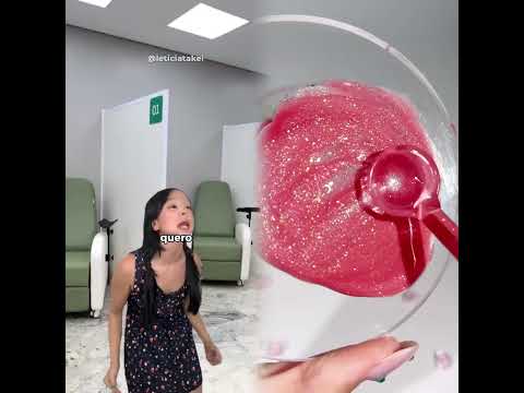E a mãe não sabe onde enfiar a cara de tanta vergonha KKKKKKK #comedia #leticiatakei