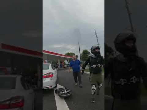 CAR vs ELECTRIC UNICYCLE 😮 *Bike Lane* -Tai San #short
