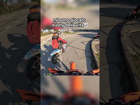 Rischio crash in moto☠️, per i prossimi 10 anni non posso più guidare #moto #125 #ktm #crash