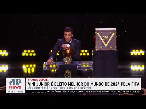 Vini Jr é eleito melhor jogador do mundo de 2024 pela FIFA