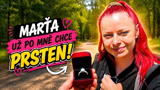 MARŤA UŽ PO MNĚ CHCE PRSTEN!