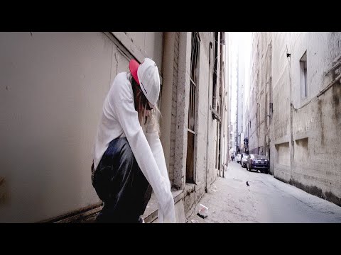 PLOHOYPAREN - Прыгай жопой часть 2 (про любовь)