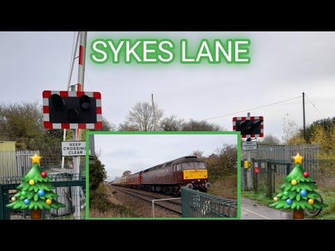 🎄2022 | Ep.11 | *RAILTOUR and ECML Diversions* Sykes Lane Level Crossing (26/11/22)