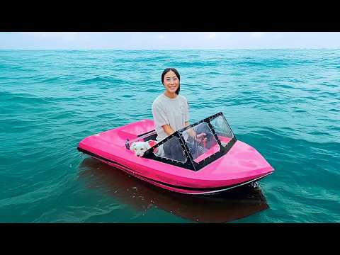 World's Smallest Boat!