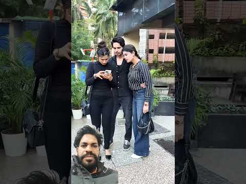 Duckling saves seriously injured cat ๐ #DuckRescue #CuteAnimals #AnimalRescue3