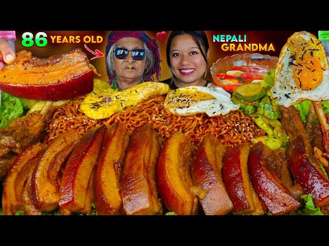 Mukbang with My 86-Year-Old Grandma 👵 | No Teeth, No Problem | Spicy Pork, Kimchi,Noodles Feast