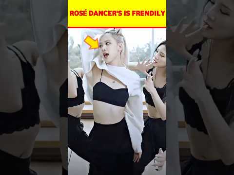 Rosé is very friendly with the dancers and receivers love from everyone 😍😍 #blackpink