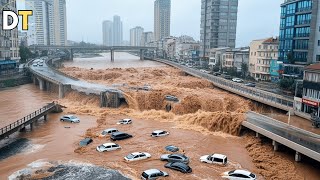 Mersin, Turkey Under Water! Rivers Overflowed in Severe Flooding, Cars Were Swept Away