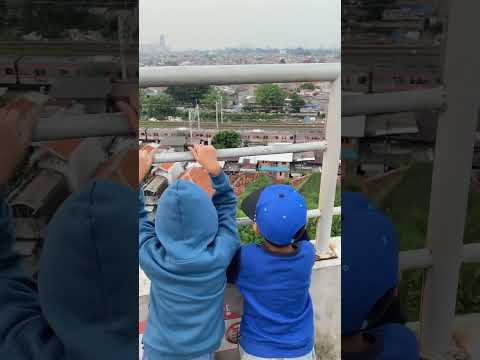 #viral #trending #keretaapi #hiburan