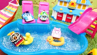 Robocar Poli sabah erkenden harekete geçip süper havuz yapıyor! Çocuk oyunları.