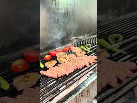 en lezzetli köfte inegöl köftedir