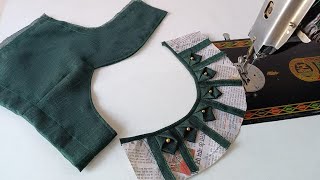जितना खूबसूरत ये ब्लाउज डिजाइन है इसे बनाना भी उतना आसान है |Beautiful blouse design|Blouse design