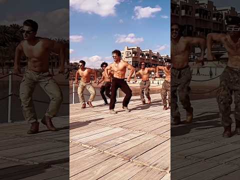 Ishq Jaisa Kuch Dance Edit Ft Tiger X Hrithik | Tiger Shroff Dance Video | Fighter in Cinema #shorts