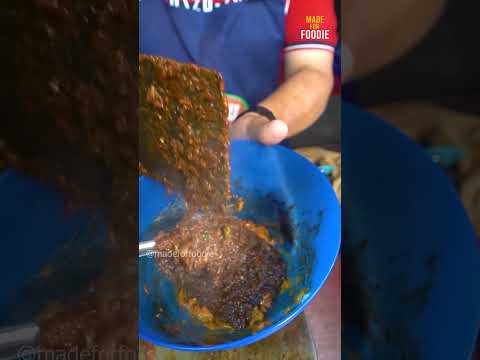 Most Expensive BMW Ka 400 rs Mutton Keema Pizza