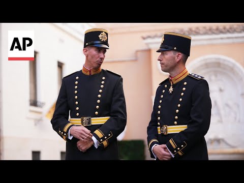 YouTube video thumbnail: Pope's Swiss Guards get new Uniforms