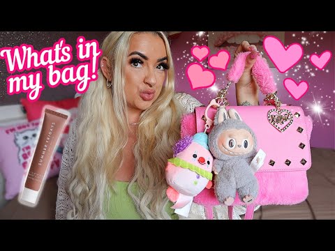 What's in My Pink Fuzzy BRATZ Bag! 👜💗